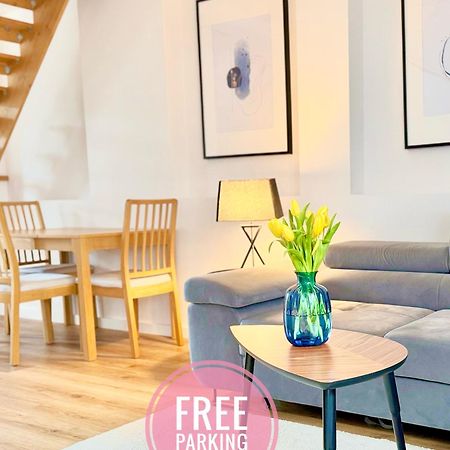 Apartament Pietrowy W Centrum Klodzka Z Darmowym Parkingiem Клодзько Екстер'єр фото