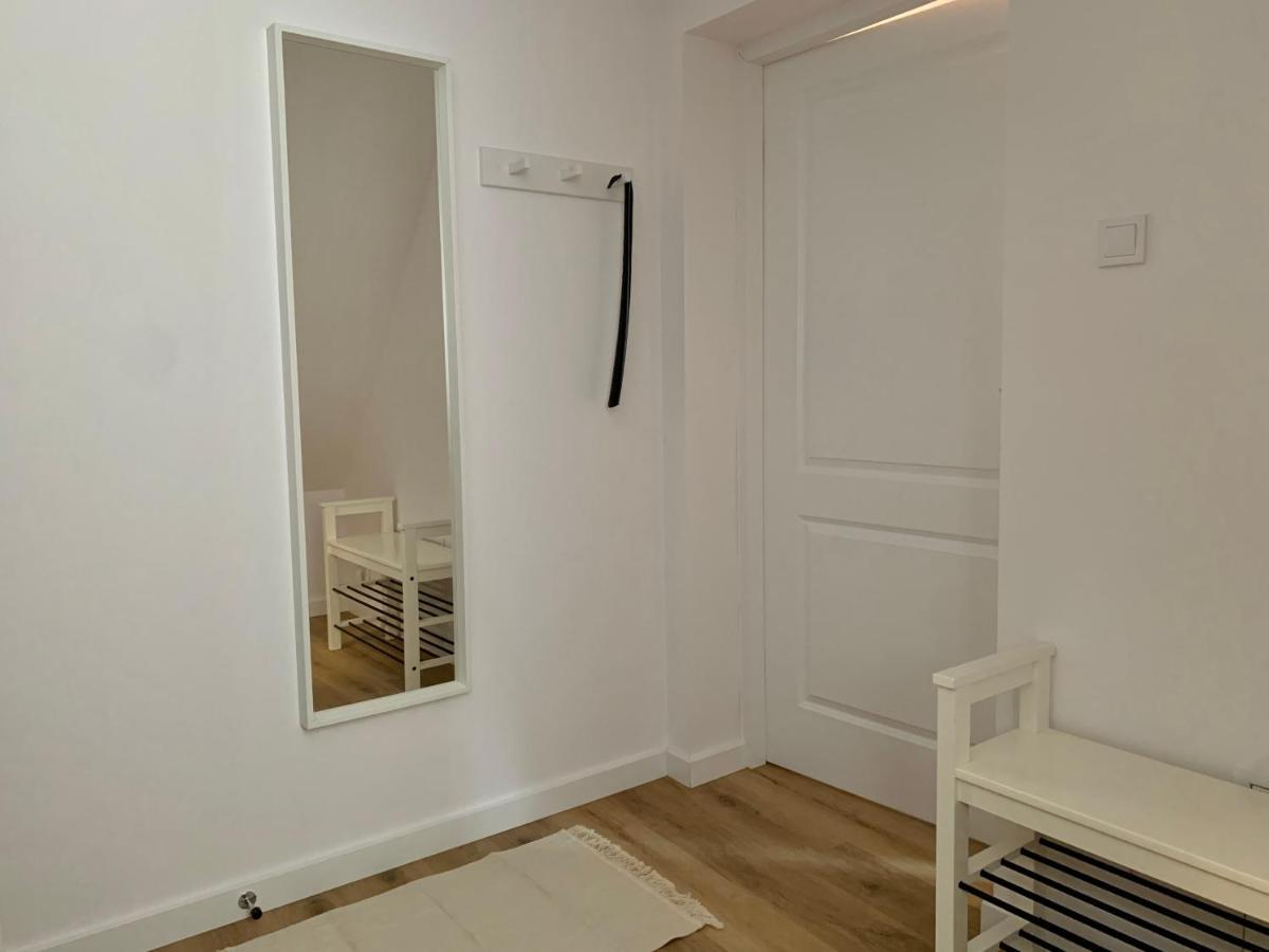 Apartament Pietrowy W Centrum Klodzka Z Darmowym Parkingiem Клодзько Екстер'єр фото