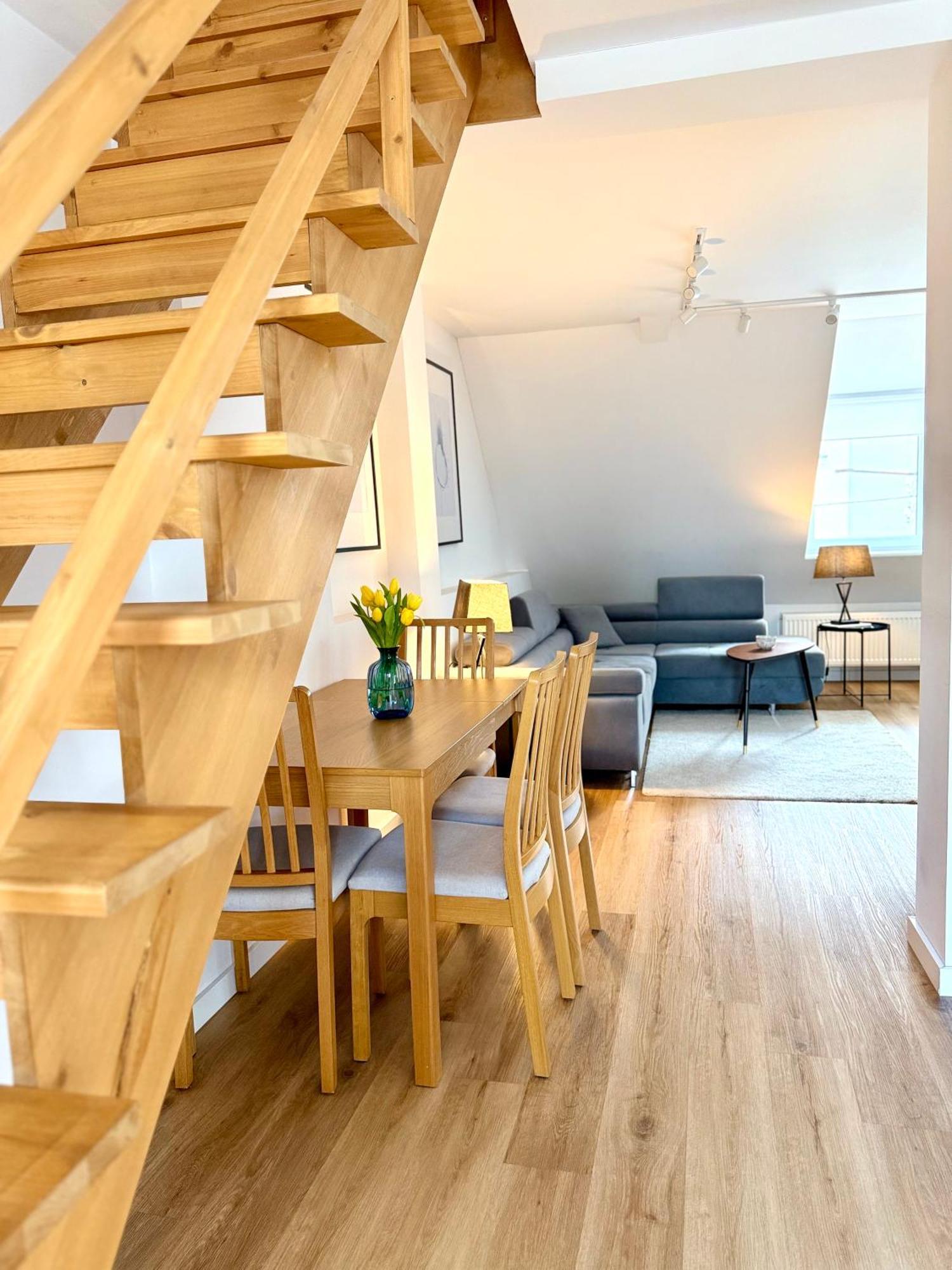 Apartament Pietrowy W Centrum Klodzka Z Darmowym Parkingiem Клодзько Екстер'єр фото